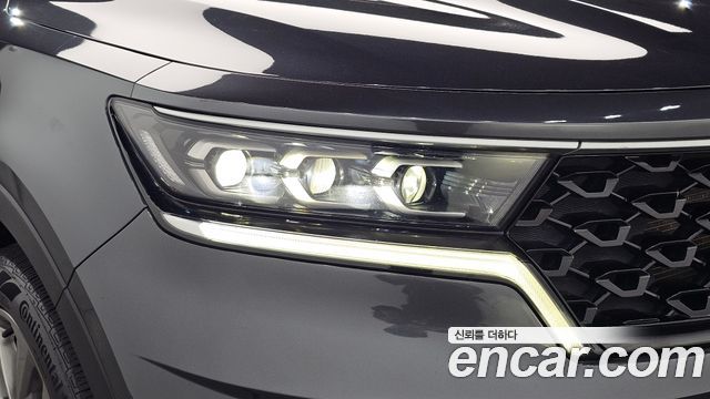 Kia Sorento 2021 — photo 8
