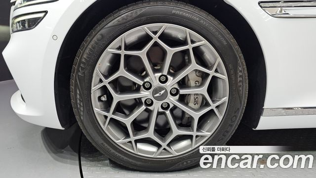Genesis G80 2022 — photo 5