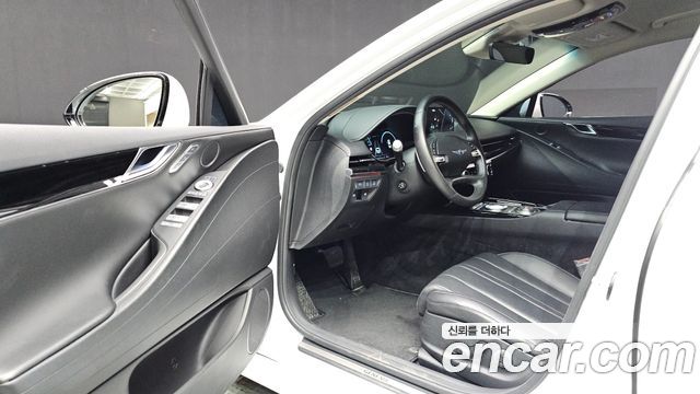 Genesis G80 2022 — photo 13