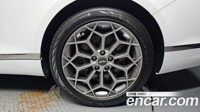 Genesis G80 2022 — photo 7