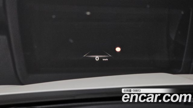 Genesis G80 2022 — photo 27