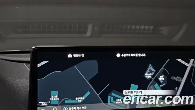 Genesis G80 2022 — photo 28