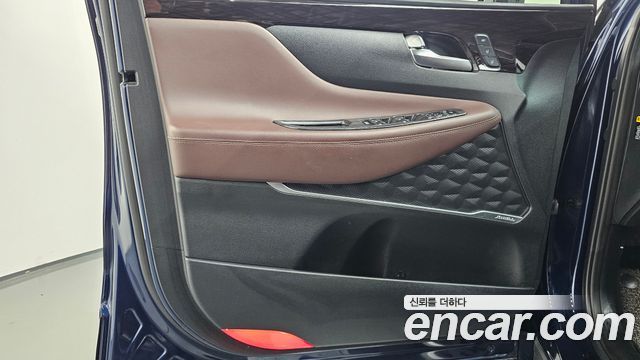 Hyundai Santafe 2020 — photo 14