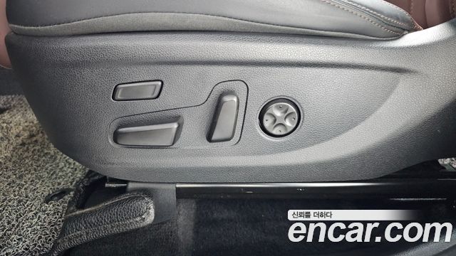 Hyundai Santafe 2020 — photo 31