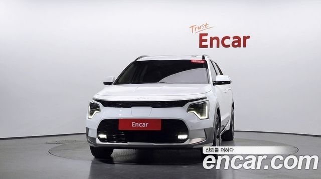 Kia Niro 2023 — photo 3
