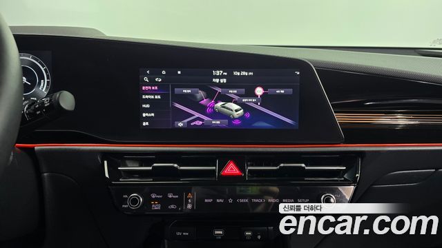 Kia Niro 2023 — photo 21
