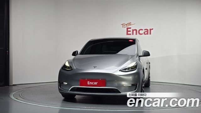 Tesla Model Y 2022 — photo 3