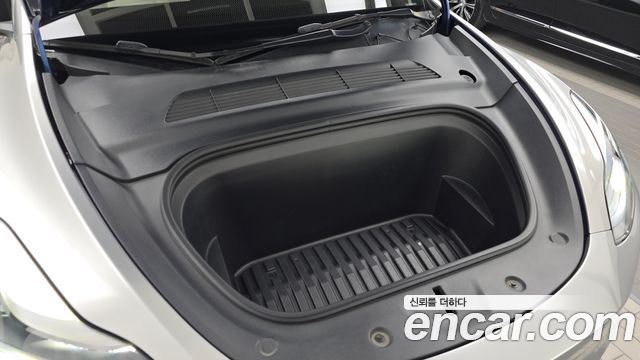 Tesla Model Y 2022 — photo 6