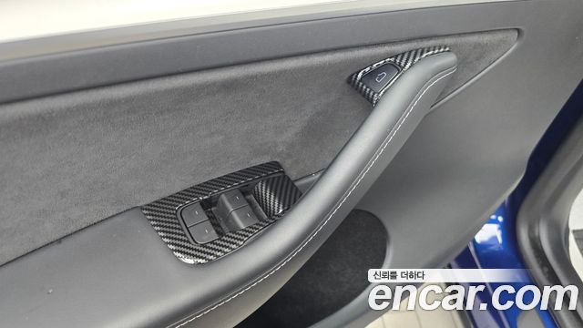 Tesla Model Y 2022 — photo 28