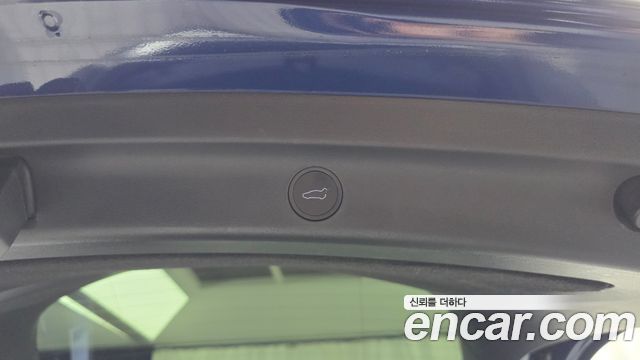 Tesla Model Y 2022 — photo 29