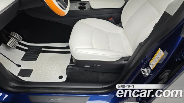 Tesla Model Y 2022 — photo 33