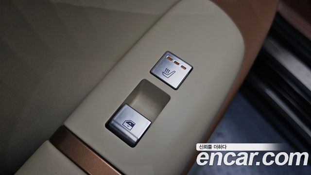 Hyundai Grandeur 2025 — photo 30