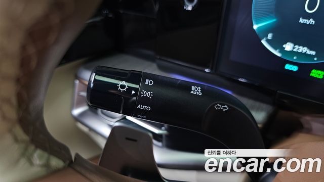 Hyundai Grandeur 2025 — photo 39