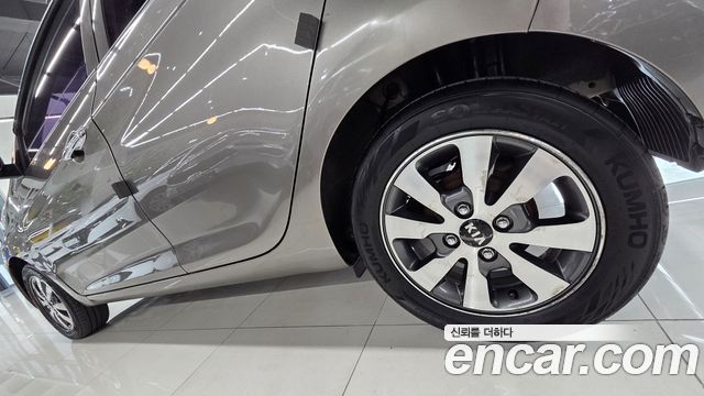 Kia morning 2013 — photo 11