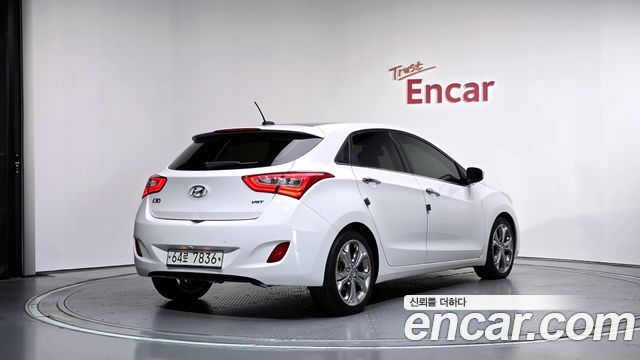 Hyundai i30 2012 — photo 2