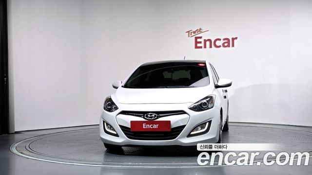Hyundai i30 2012 — photo 3