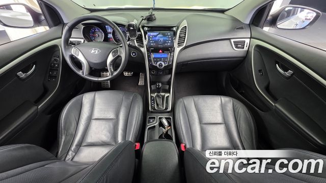 Hyundai i30 2012 — photo 10