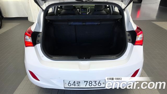 Hyundai i30 2012 — photo 26