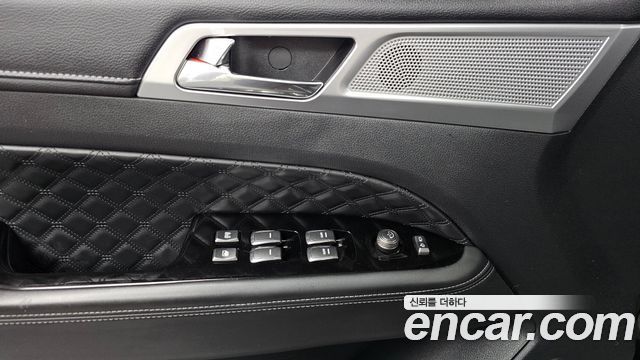 KG Mobility Rexton 2023 — photo 27