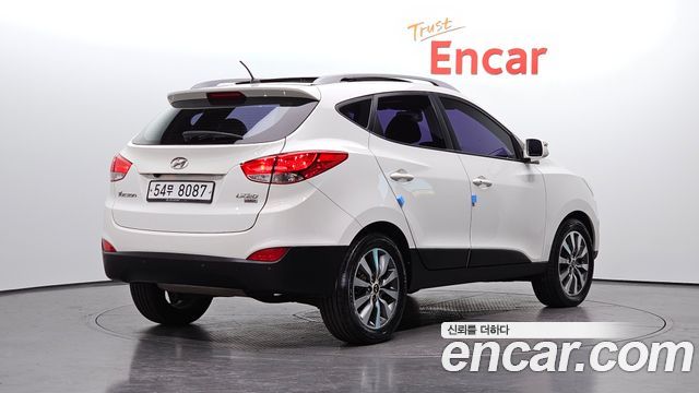 Hyundai Tucson 2012 — photo 2