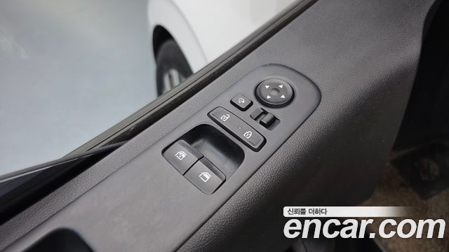 Hyundai Staria 2022 — photo 19