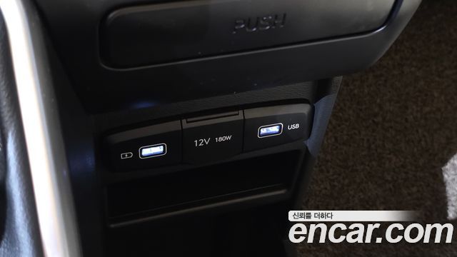 Hyundai Staria 2022 — photo 25