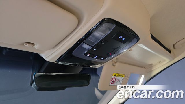 Hyundai Staria 2022 — photo 26
