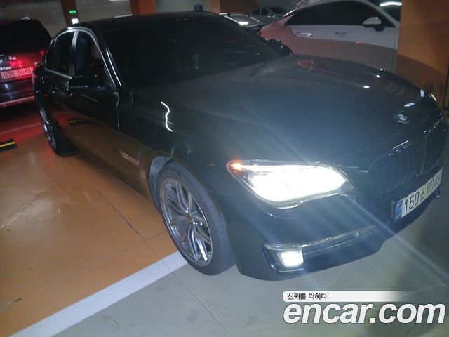 BMW 7-Series 2015 — photo 5
