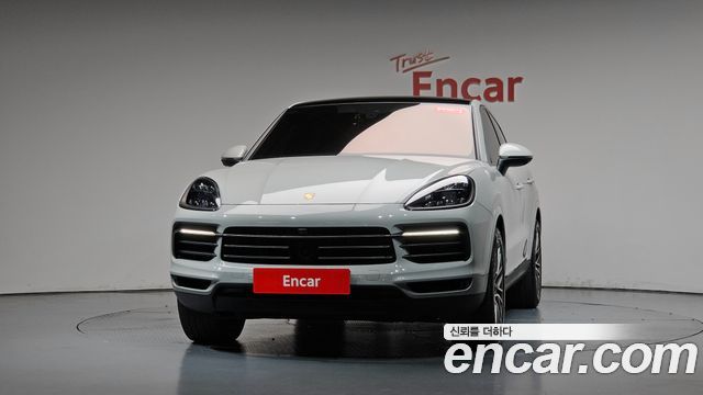 Porsche Cayenne 2022 — photo 3