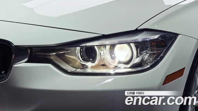 BMW 3-Series 2015 — photo 8