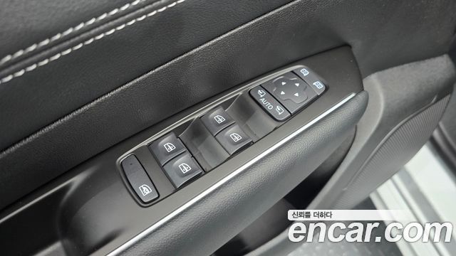 Renault Korea SM6 2025 — photo 25