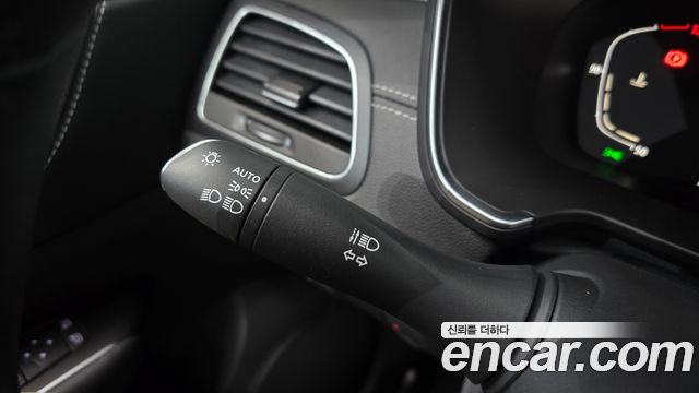 Renault Korea SM6 2025 — photo 28