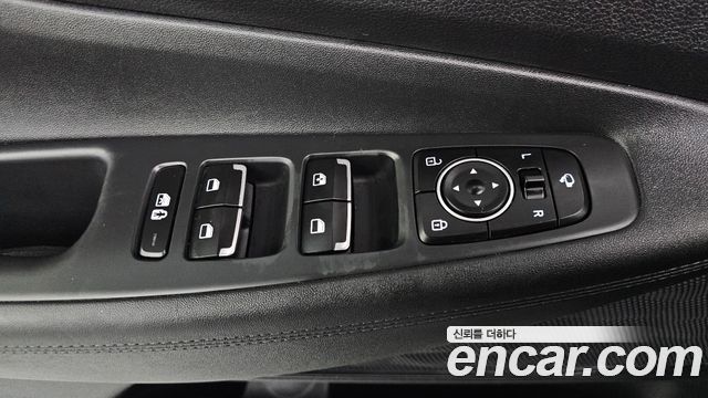 Hyundai Santafe 2023 — photo 23