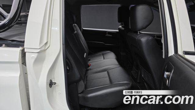 KG Mobility KORANDO 2018 — photo 12