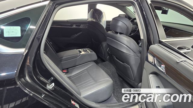 Genesis G80 2020 — photo 17
