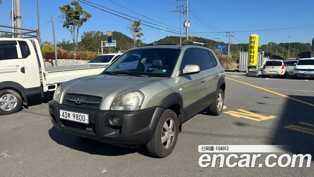 Hyundai Tucson 2004 — photo 2