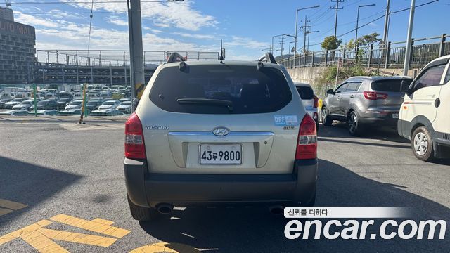 Hyundai Tucson 2004 — photo 3