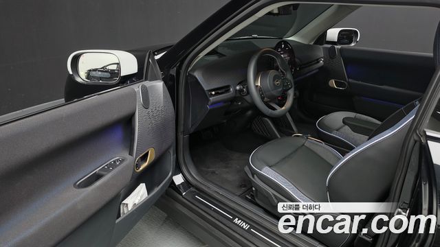 Mini Cooper 2024 — photo 13