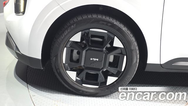 Kia Canival 2025 — photo 5