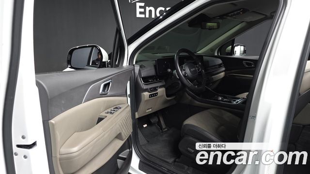 Kia Canival 2025 — photo 13