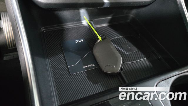 Kia Canival 2025 — photo 22