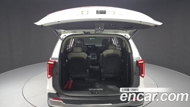 Kia Canival 2025 — photo 26