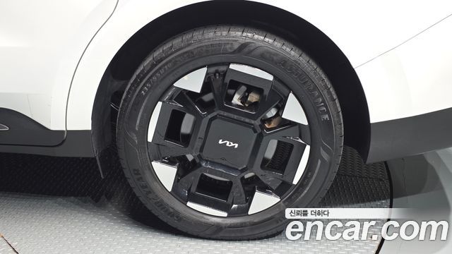 Kia Canival 2025 — photo 7