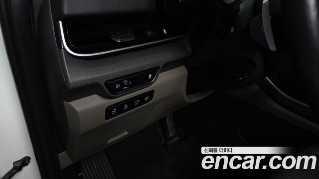 Kia Canival 2025 — photo 30