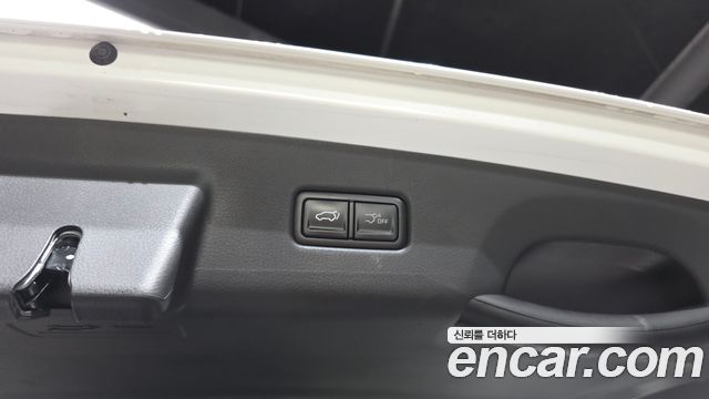 Kia Canival 2025 — photo 34