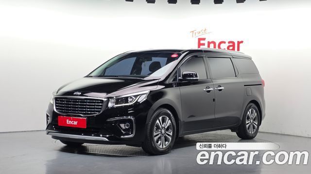 Kia Canival 2019 — photo 1