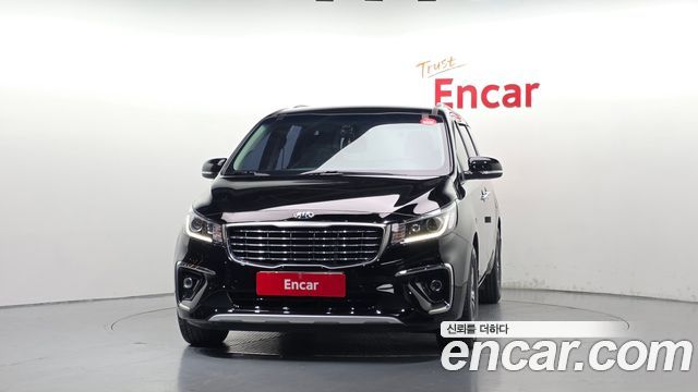 Kia Canival 2019 — photo 3