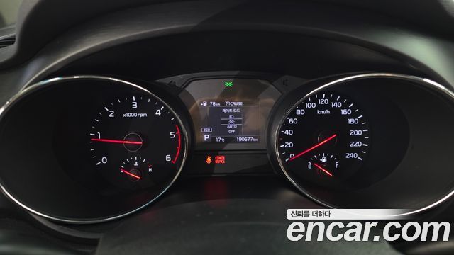 Kia Canival 2019 — photo 8