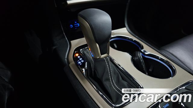Jeep Cherokee 2017 — photo 12