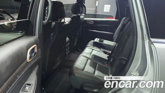 Jeep Cherokee 2017 — photo 19